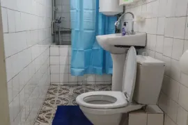 ქირავდება ბინა, 3 ოთახიანი, ძველი აშენებული, ქუთაისი, ზასტავა