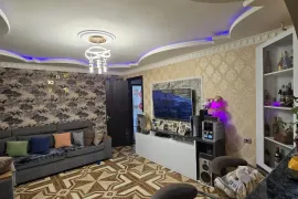 იყიდება ბინა, 4 ოთახიანი, ძველი აშენებული, თბილისი, გლდანი