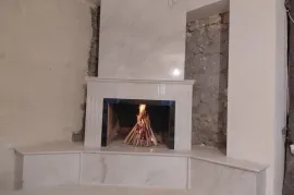 ქვის ნაკეთობების ხელოსანი