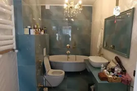 Продается квартира, 5 Kомнатная, Новостройка, Батуми, Руставельский район