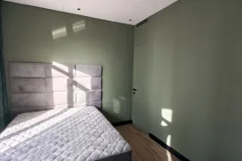 Продается квартира, 3 Kомнатная, Новостройка, Батуми