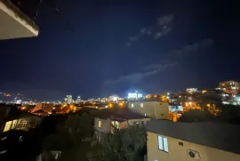 იყიდება ბინა, 3 ოთახიანი, ახალი აშენებული, თბილისი, საბურთალო