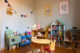 House For Sale, 6 Room, Suburbs of Tbilisi