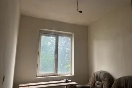 Apartment for sale, 4 Room, Old building, Kutaisi, Nikea Settlement