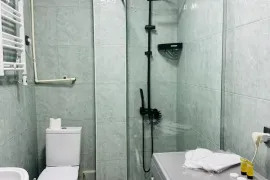 For Rent, 2 Room, Old building, Batumi, Khimshiashvili District