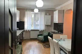 იყიდება ბინა, 4 ოთახიანი, ძველი აშენებული, გარდაბანი, გარდაბანი