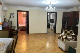 იყიდება ბინა, 4 ოთახიანი, ძველი აშენებული, გარდაბანი, გარდაბანი