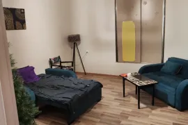ქირავდება ბინა, 2 ოთახიანი, ძველი აშენებული, თბილისი, ავლაბარი