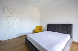 For Rent, 4 Room, New building, Tbilisi, saburtalo
