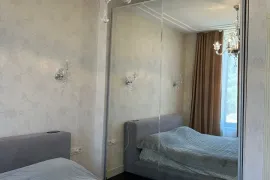 Аренда, 4 Kомнатная, Новостройка, Тбилиси, Озеро Лиси