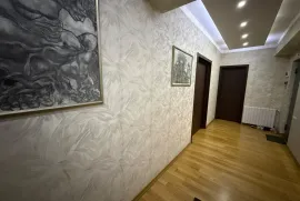 ქირავდება ბინა, 5 ოთახიანი, ახალი აშენებული, თბილისი, საბურთალო