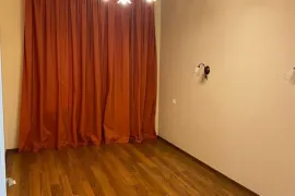 For Rent, 3 Room, Old building, Tbilisi, saburtalo
