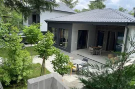 House For Rent, 6 Room, Suburbs of Tbilisi, Tskneti