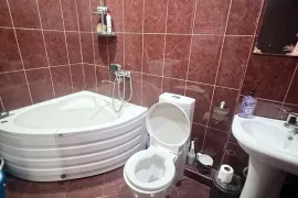 იყიდება ბინა, 6 ოთახიანი, ახალი აშენებული, თბილისი, დიღმის მასივი
