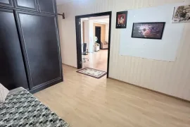 იყიდება ბინა, 6 ოთახიანი, ახალი აშენებული, თბილისი, დიღმის მასივი