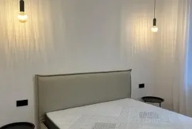 Аренда, 3 Kомнатная, Старое здание, Тбилиси, vake