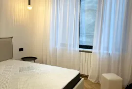 Аренда, 3 Kомнатная, Старое здание, Тбилиси, vake