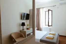 House For Rent, 8 Room, Batumi, Old Batumi district