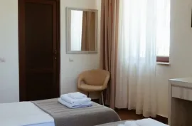 House For Rent, 8 Room, Batumi, Old Batumi district