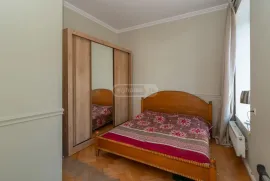 ქირავდება ბინა, 4 ოთახიანი, ძველი აშენებული, თბილისი, ვერა