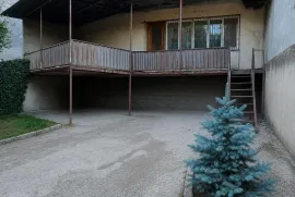 იყიდება ბინა, 4 ოთახიანი, ძველი აშენებული, თბილისი, გლდანი