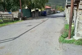 იყიდება მიწის ნაკვეთი, არა სასოფლო - სამეურნეო, სიონი