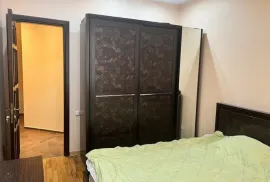 იყიდება ბინა, 3 ოთახიანი, ახალი აშენებული, ბათუმი, რუსთაველის უბანი
