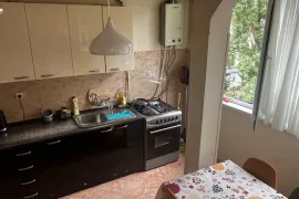 იყიდება ბინა, 4 ოთახიანი, ძველი აშენებული, თბილისი, დიდუბე
