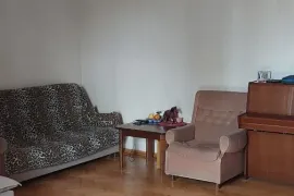 იყიდება ბინა, 2 ოთახიანი, ძველი აშენებული, თბილისი, დიდუბე