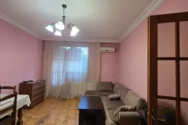 იყიდება ბინა, 3 ოთახიანი, ძველი აშენებული, თბილისი, დიდუბე
