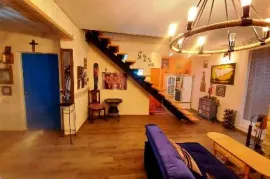 იყიდება სახლი, 3 ოთახიანი, თბილისი, ვაშლიჯვარი