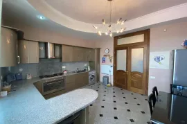 For Rent, 5 Room, New building, Tbilisi, saburtalo