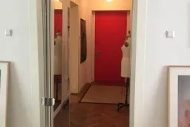 ქირავდება ბინა, 2 ოთახიანი, ძველი აშენებული, თბილისი, ვაკე