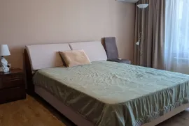 ქირავდება ბინა, 4 ოთახიანი, ძველი აშენებული, თბილისი, ვაკე