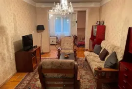 Ипотека квартиры, 3 Kомнатная, Старое здание, Ткибули