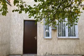 Аренда, 3 Kомнатная, Новостройка, Тбилиси, Мтацминда