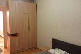 იყიდება ბინა, 4 ოთახიანი, ძველი აშენებული, თბილისი, დიდუბე