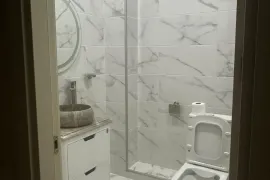 Аренда, 4 Kомнатная, Новостройка, Тбилиси, vake