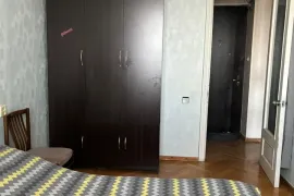 იყიდება ბინა, 5 ოთახიანი, ძველი აშენებული, თბილისი, ვაშლიჯვარი