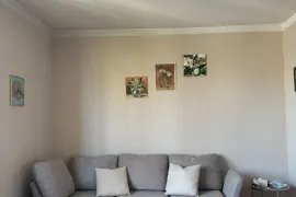 იყიდება ბინა, 5 ოთახიანი, ძველი აშენებული, თბილისი, ვაშლიჯვარი