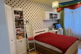 Продается квартира, 4 Kомнатная, Новостройка, Батуми, Руставельский район