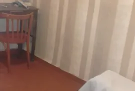 ქირავდება ბინა, 1 ოთახიანი, ძველი აშენებული, თბილისი, სოლოლაკი