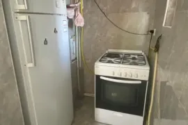 Продается квартира, 3 Kомнатная, Старое здание, Тбилиси, Варкетили