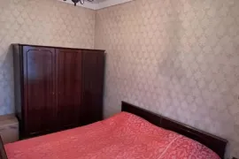 იყიდება ბინა, 3 ოთახიანი, ძველი აშენებული, თბილისი, ვაშლიჯვარი