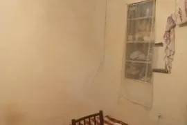 იყიდება ბინა, 1 ოთახიანი, ძველი აშენებული, თბილისი, აბანოთუბანი