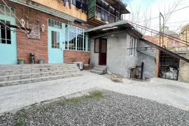 იყიდება ბინა, 2 ოთახიანი, ძველი აშენებული, თბილისი, აბანოთუბანი