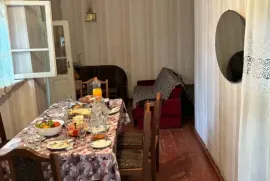 იყიდება სახლი, 5 ოთახიანი, გურჯაანი, კალაური