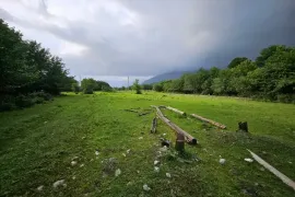 იყიდება მიწის ნაკვეთი, არა სასოფლო - სამეურნეო, სალხინო 