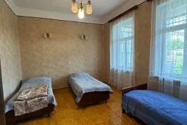 იყიდება სახლი, 9 ოთახიანი, ხაშური, გომი