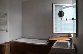 House For Rent, 8 Room, Suburbs of Tbilisi, Tskneti